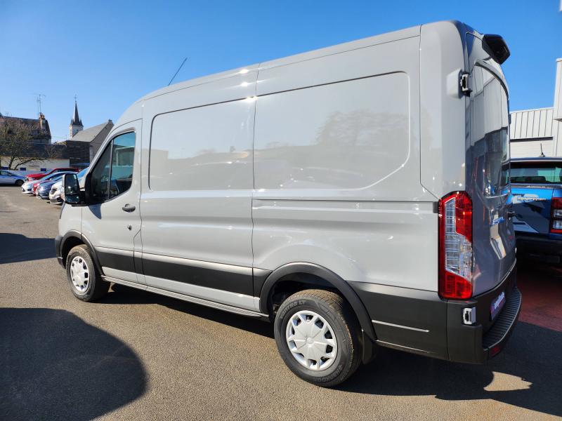 Image FORD Transit 2T Fg E 390 L2H2 135 kW (184 ch) Electrique Batterie 75/68 kWh Trend Business