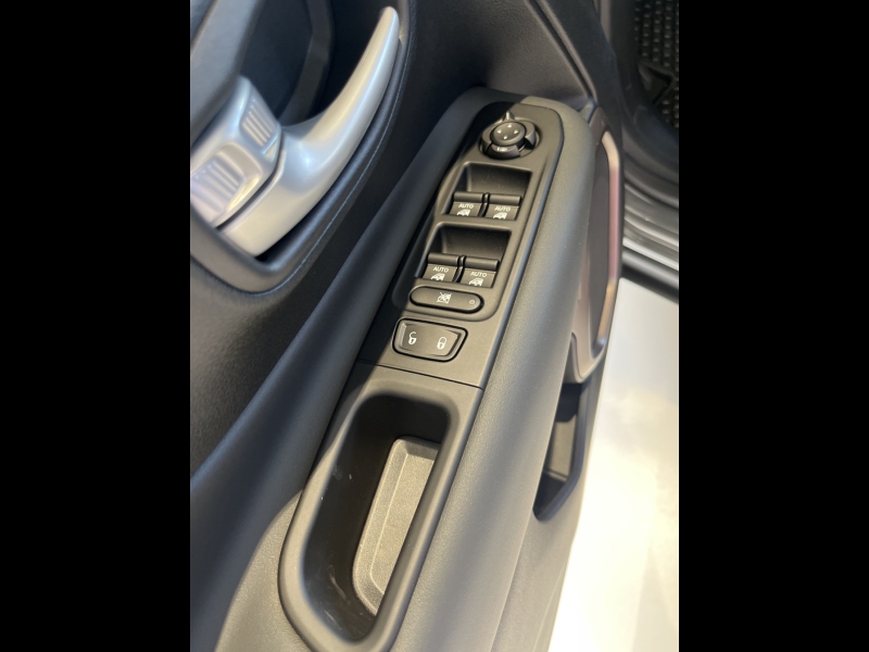 Image JEEP Renegade 1.3 Turbo T4 240ch PHEV 4xe Upland BVA6 eAWD