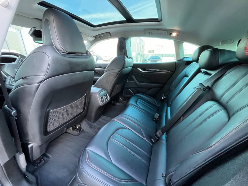 Image MASERATI Levante 3.0 V6 350ch Q4 GranSport 270g 26CV