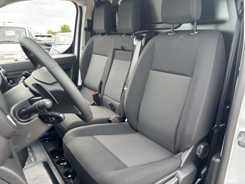 Image OPEL Vivaro Fg M 2.0 BlueHDi 180ch S&S EAT8