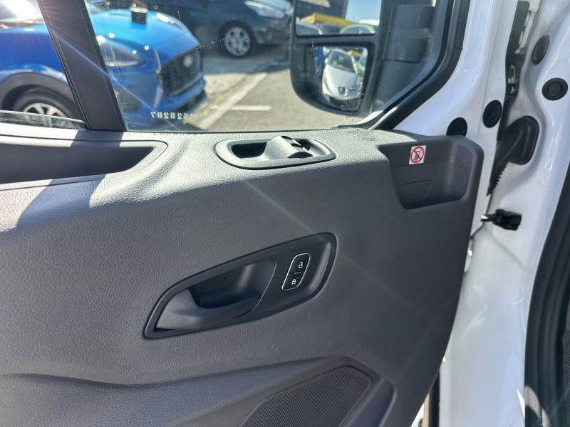 Image FORD Transit 2T CCb P350 L2 2.0 EcoBlue 130ch HDT Trend Benne