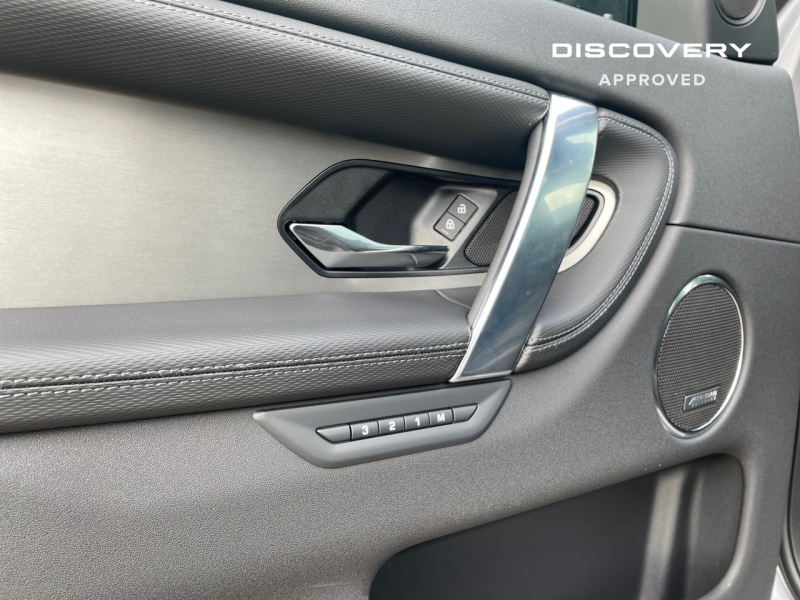 Image LAND-ROVER Discovery Sport P270e PHEV 269ch Dynamic SE