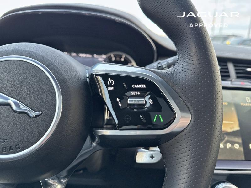 Image JAGUAR E-Pace P300e PHEV 309ch R-Dynamic HSE