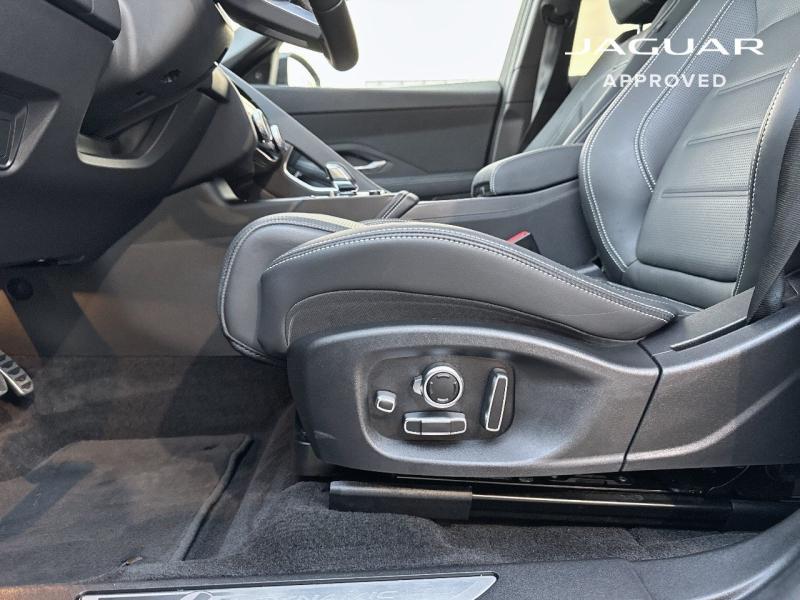 Image JAGUAR E-Pace P300e PHEV 309ch R-Dynamic HSE