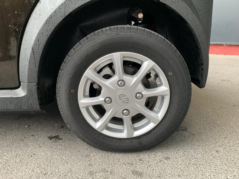 Image LIGIER JS ASPP CITY FUN voiture sans permis à partir de 14 ans