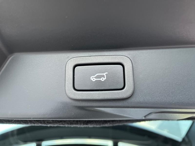 Image LAND-ROVER Range Rover Sport 2.0 P400e 404ch HSE SILVER Mark IX