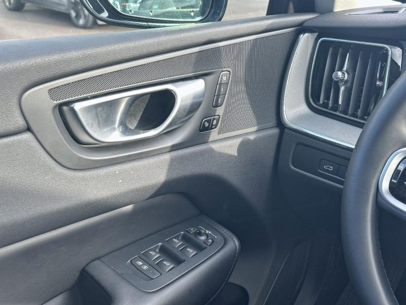 Image VOLVO XC60 T6 AWD 253 + 145ch  Plus Style Chrome Geartronic