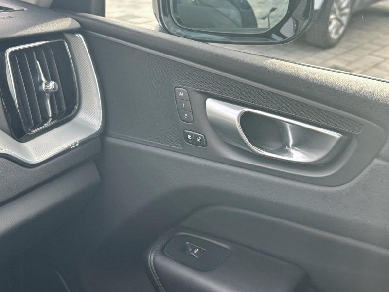 Image VOLVO XC60 T6 AWD 253 + 145ch  Plus Style Chrome Geartronic