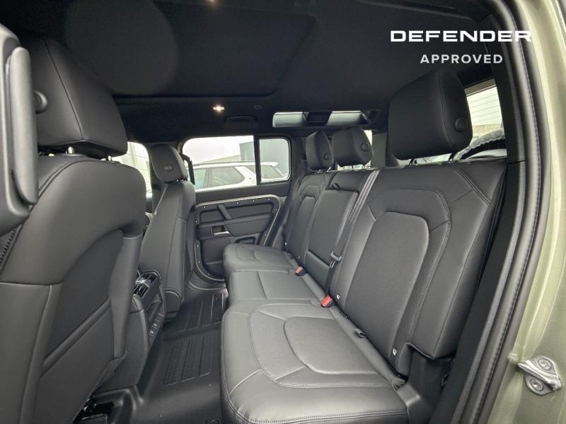 Image LAND-ROVER Defender 110 2.0 P300e X-Dynamic SE