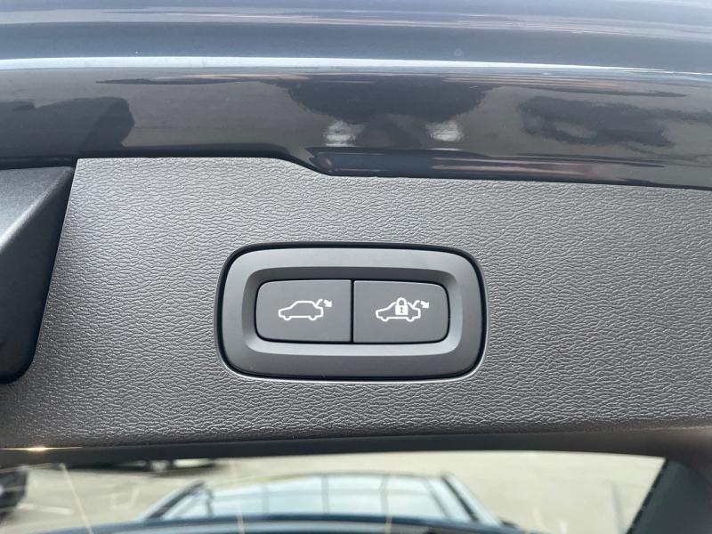 Image VOLVO V60 T6 AWD 253+145ch Plus Style Dark Geartronic 8
