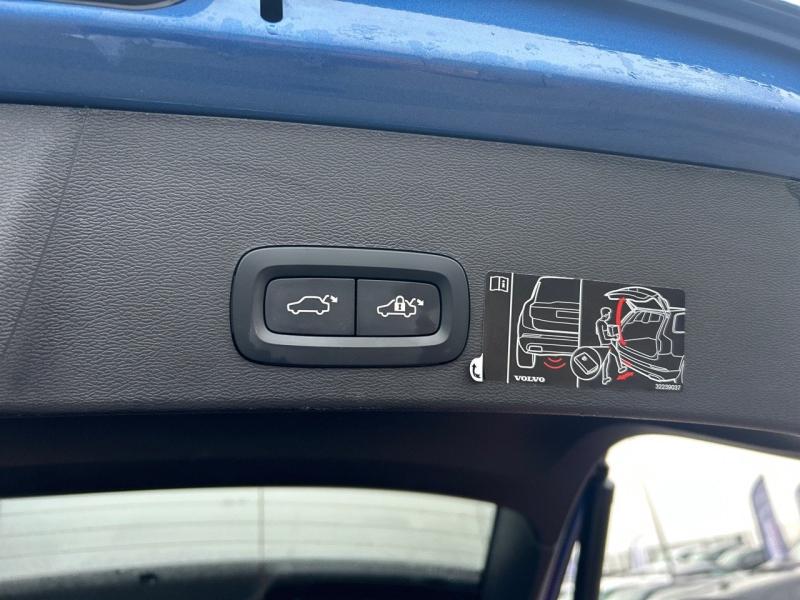 Image VOLVO XC40 P8 AWD 408ch R-Design EDT