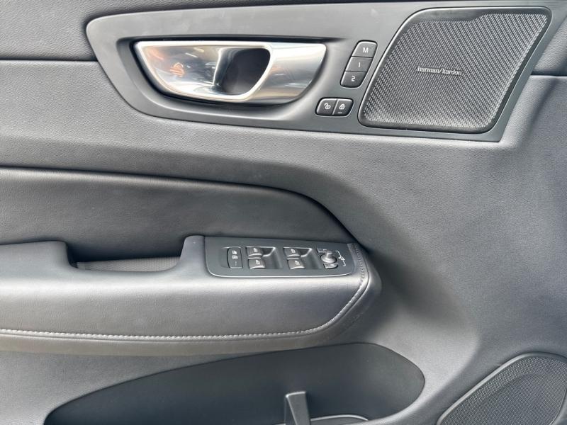 Image VOLVO XC60 T6 AWD 253 + 145ch Utimate Style Chrome Geartronic