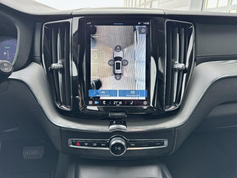 Image VOLVO XC60 T6 AWD 253 + 145ch Utimate Style Chrome Geartronic