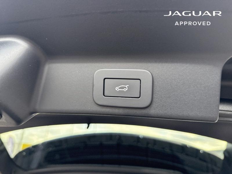 Image JAGUAR F-Pace P400e Plug-in-Hybrid R-Dynamic S BVA8 AWD