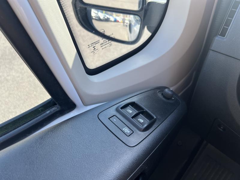 Image OPEL Movano Fg 3.3T L2H2 2.2d 120ch Pack Clim