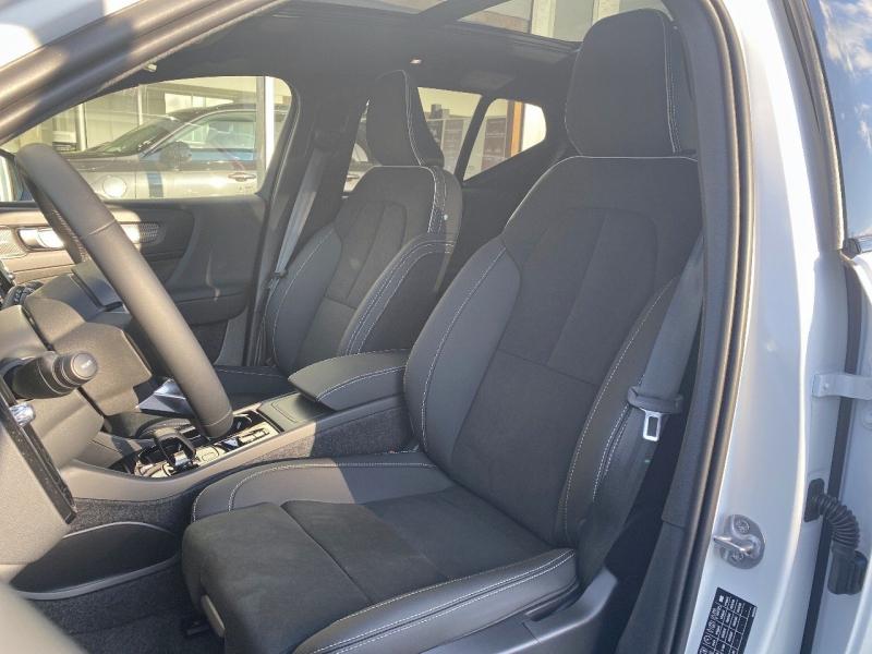 Image VOLVO XC40 B3 163ch Ultra DCT 7