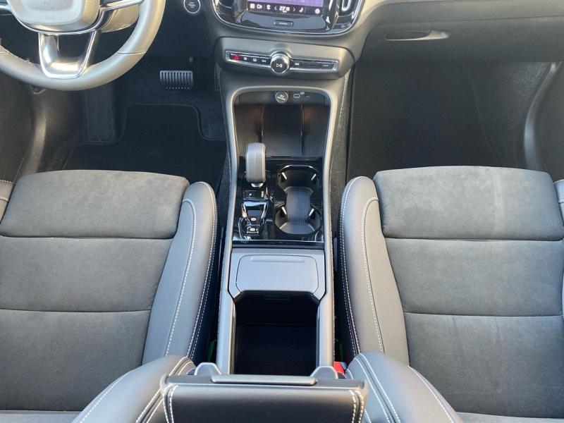 Image VOLVO XC40 B3 163ch Ultra DCT 7