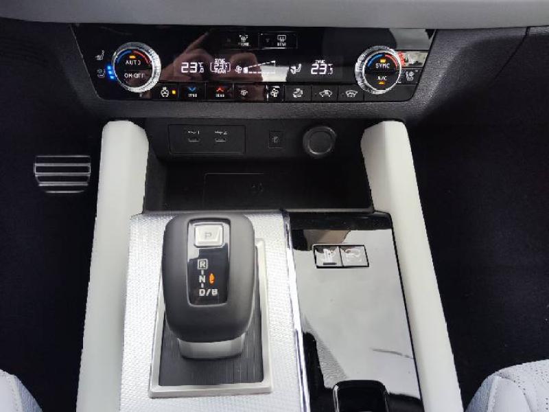 Image MITSUBISHI Outlander 2.4 PHEV 306ch Instyle 4WD