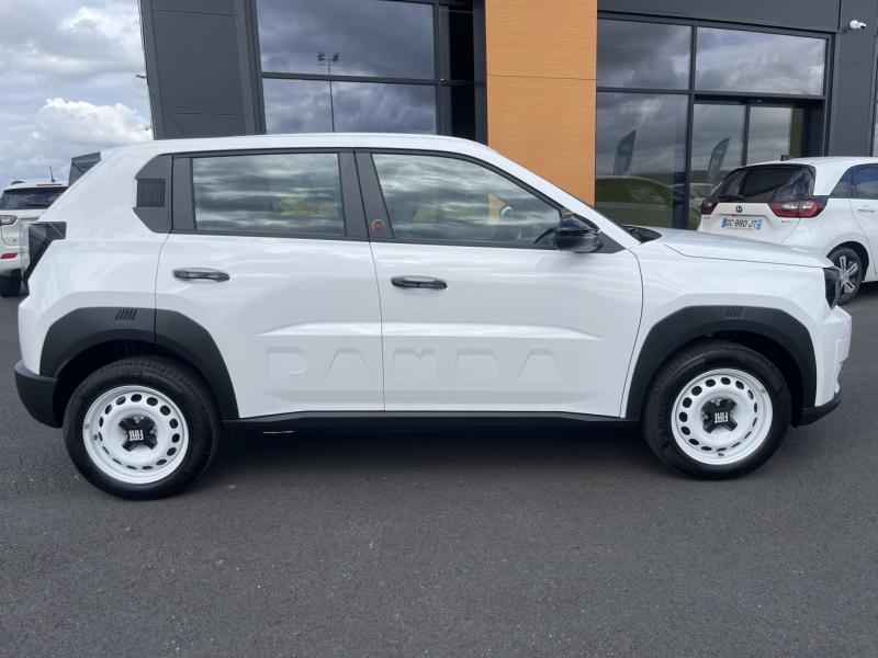 Image FIAT Grande Panda Electrique 113ch Red