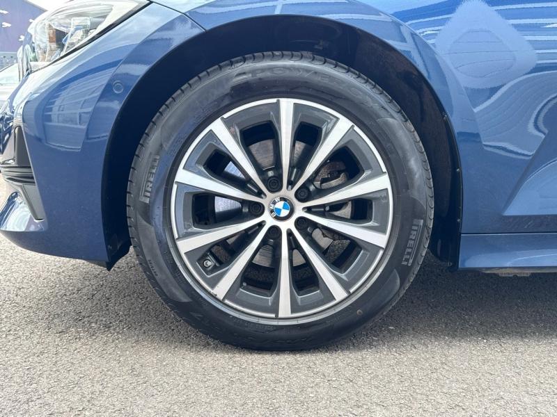 Image BMW Série 3 320dA MH xDrive 190ch Business Design