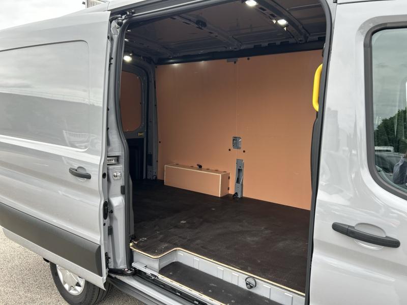 Image FORD Transit 2T Fg PE 350 L2H2 135 kW Batterie 75/68 kWh Trend Business