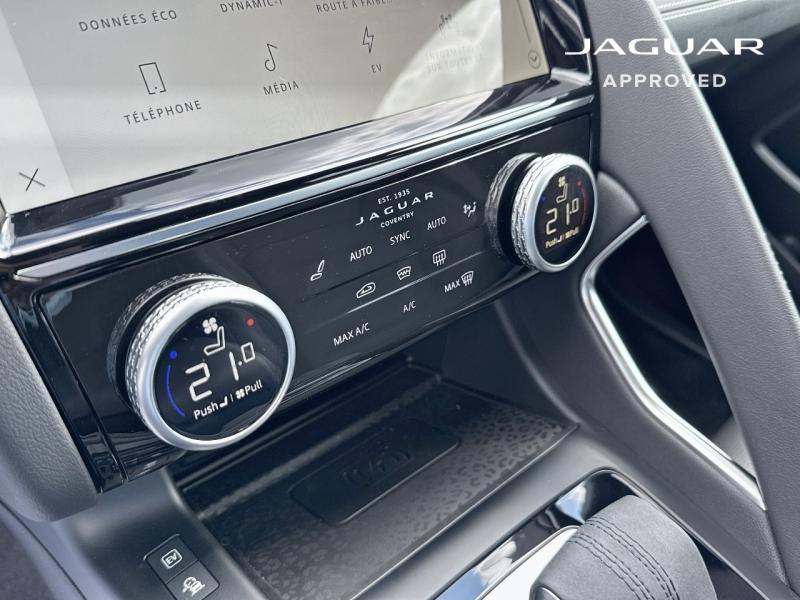 Image JAGUAR E-Pace P300e PHEV 309ch R-Dynamic HSE