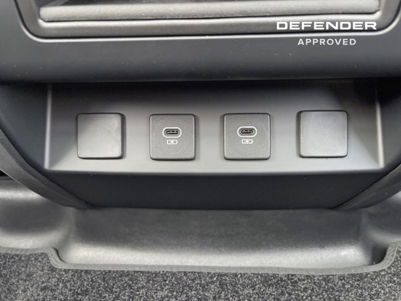 Image LAND-ROVER Defender 110 2.0 P300e X-Dynamic HSE