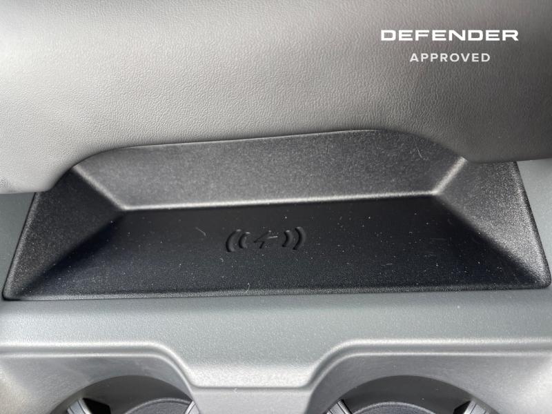 Image LAND-ROVER Defender 110 2.0 P300e X-Dynamic HSE