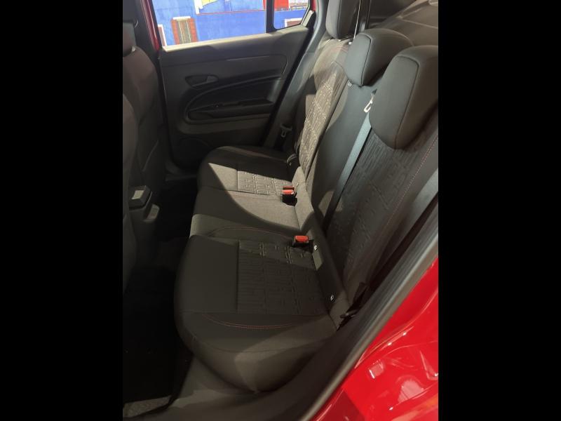 Image FIAT 600 e 156ch 54kWh Red