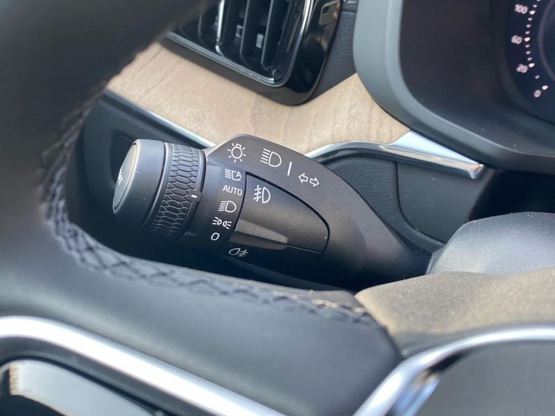 Image VOLVO XC60 T6 Hybride Rechargeable 350ch Ultra Style Dark Geartronic 8 AWD