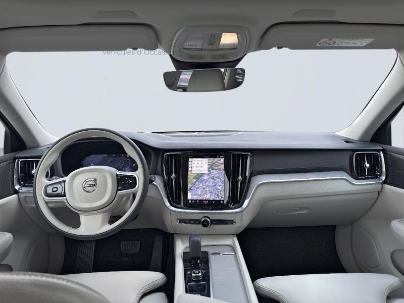 Image VOLVO V60 B4 197ch Ultra Style Dark DCT 7