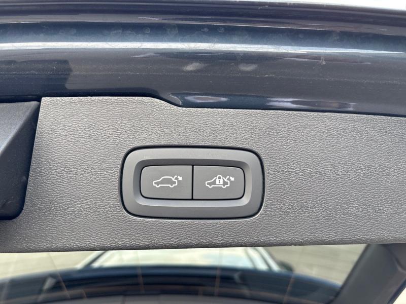 Image VOLVO V60 B4 197ch Ultra Style Dark DCT 7