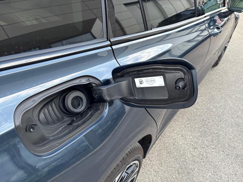Image VOLVO V60 B4 197ch Ultra Style Dark DCT 7
