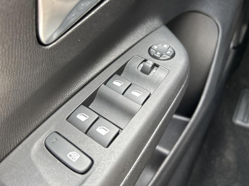 Image OPEL Corsa 1.2 75ch