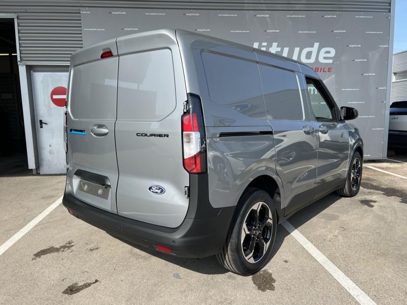 Image FORD Transit Courier Electrique 100 kW 136ch Limited