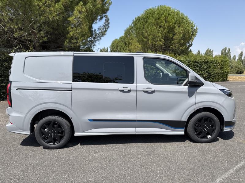 Image FORD Transit Custom Fg 320 L1H1 2.5 Duratec 232ch Hybride recheargeable Cabine Approfondie Sport CVT