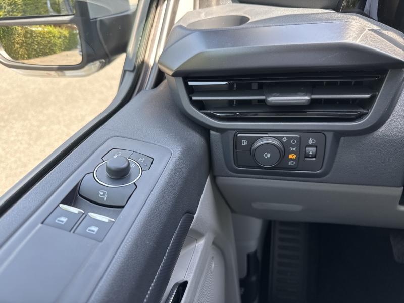 Image FORD Transit Custom Fg 320 L1H1 2.5 Duratec 232ch Hybride recheargeable Cabine Approfondie Sport CVT