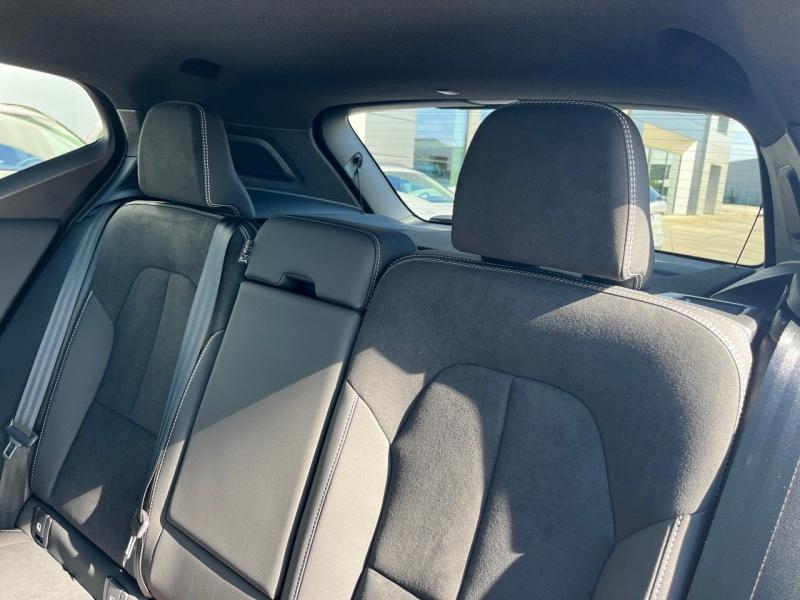 Image VOLVO XC40 B3 163ch Ultra DCT 7