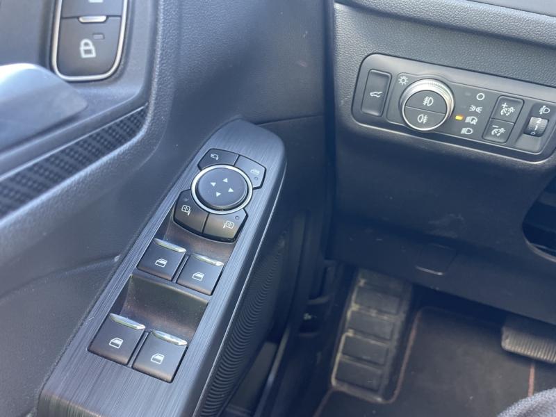 Image FORD Kuga 2.5 Duratec 190ch FHEV ST-Line X BVA