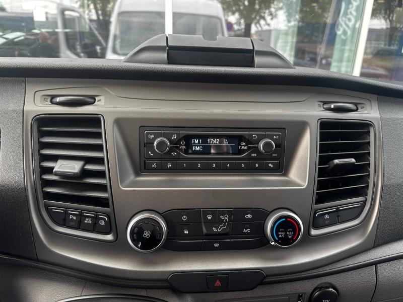 Image FORD Transit 2T Fg T330 L2H2 2.0 EcoBlue 130ch S&S Hybrid Trend Business