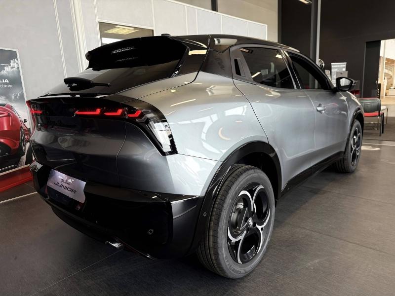 Image ALFA ROMEO Junior 1.2 Ibrida 145ch Premium e-DCT6 Q4