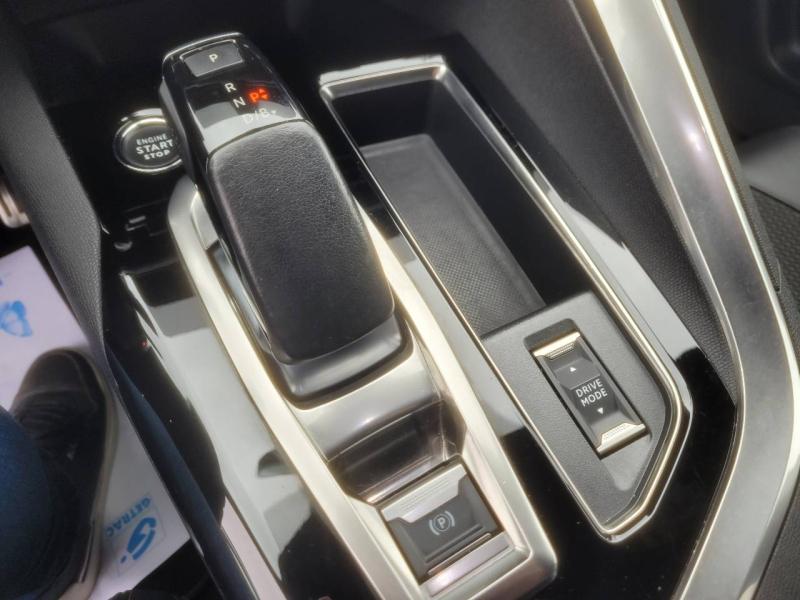 Image PEUGEOT 3008 HYBRID 225ch GT e-EAT8