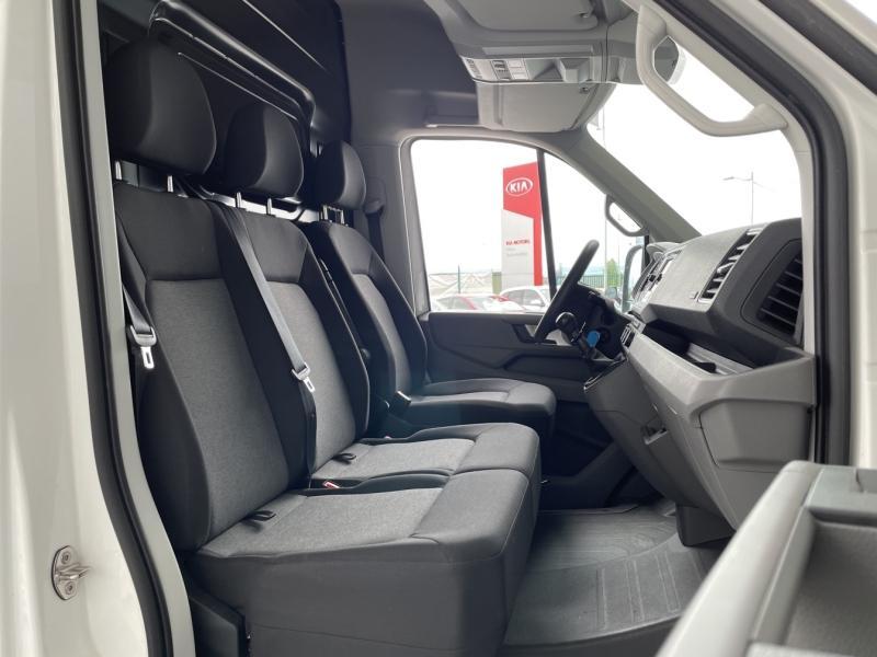 Image VOLKSWAGEN Crafter Fg 30 L3H3 2.0 TDI 140ch Business Traction