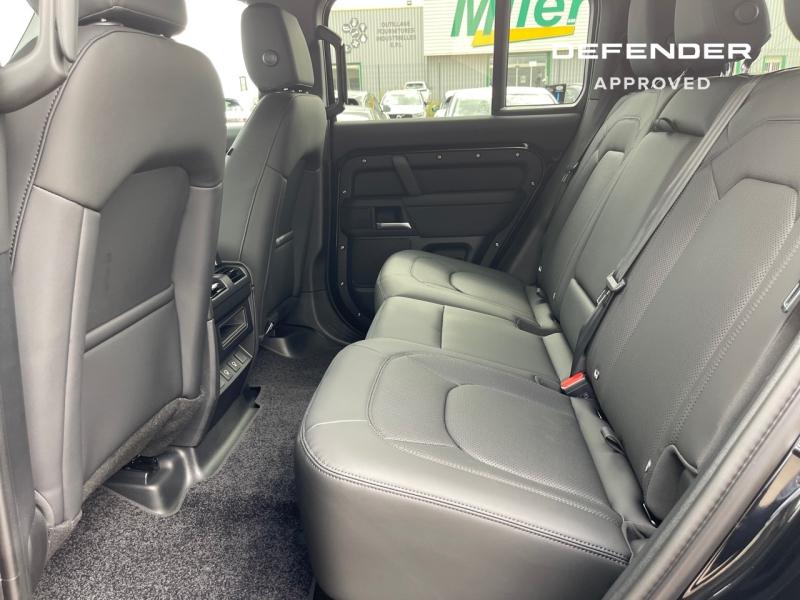 Image LAND-ROVER Defender 110 2.0 P300e X-Dynamic SE