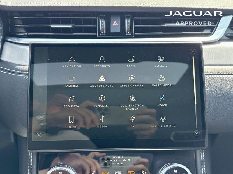 Image JAGUAR F-Pace P400e Plug-in-Hybrid R-Dynamic HSE BVA8 AWD