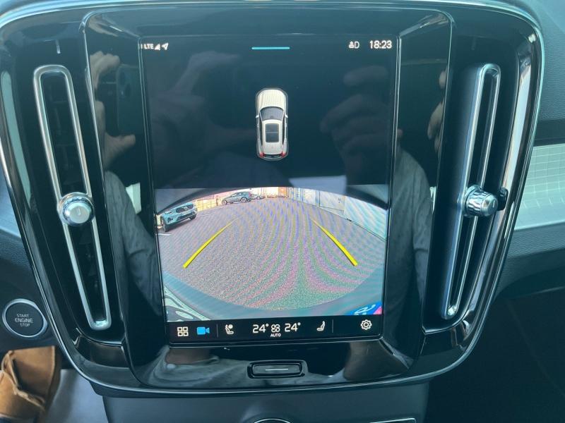 Image VOLVO XC40 B3 163ch Momentum Business DCT 7