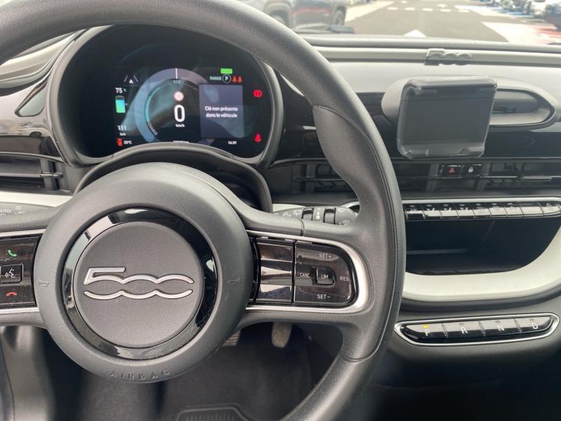 Image FIAT 500 e 95ch Action