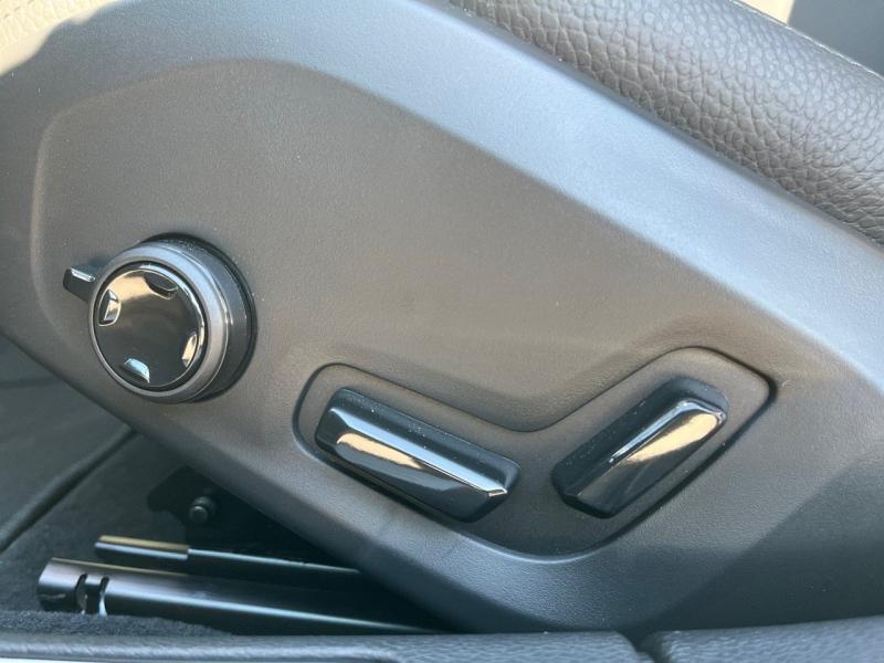 Image VOLVO V60 B4 197ch Ultra Style Dark DCT 7