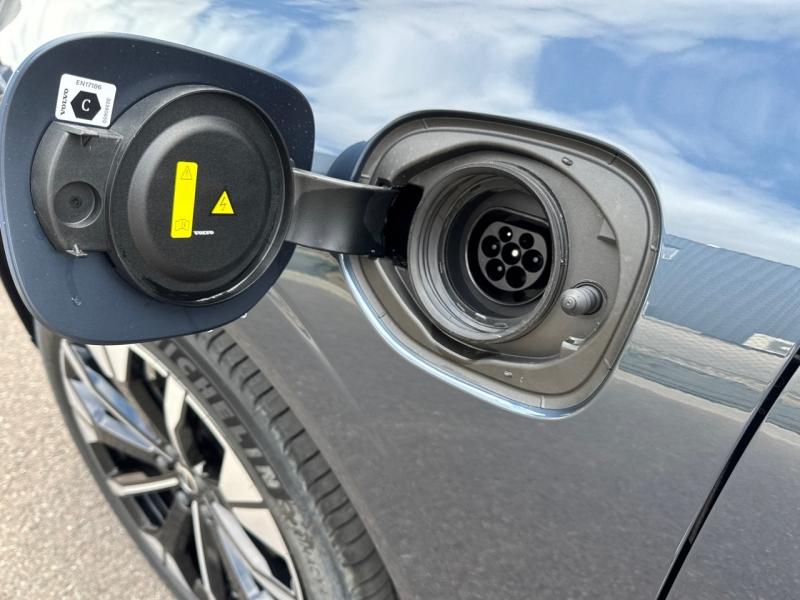 Image VOLVO XC60 T6 Hybride Rechargeable 350ch Ultra Style Dark Geartronic 8 AWD