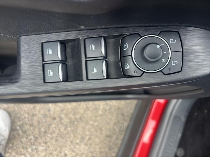 Image FORD Kuga 2.5 Duratec 190ch FHEV E85 Titanium BVA